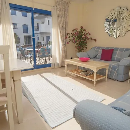 Mykonos Playa 14 مانيلفا